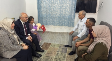 Adana Valiliği Görme Engelli Vatandaşın Evini Onardı