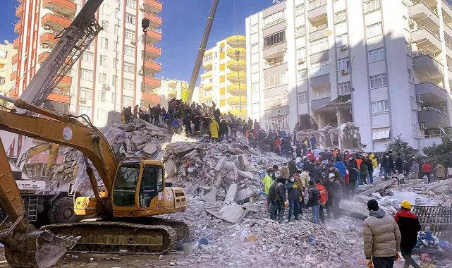 Deprem Davasında 42 Cana 21 Yıl Hapis Verildi