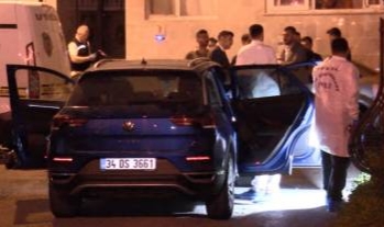 Otomobilinde Öldürüldü