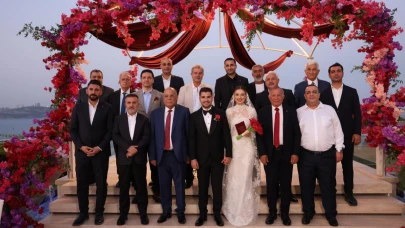Doktor ve Avukat Aşkı Nikahla Taçlandı!