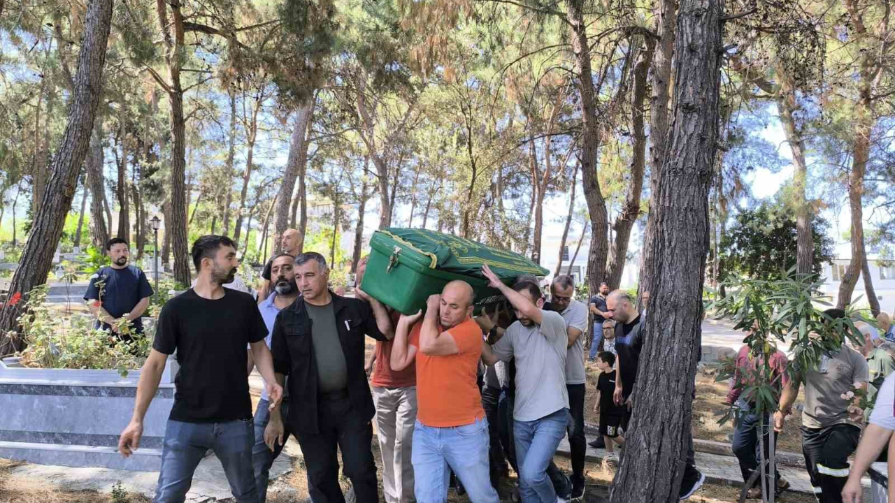 Acı Doğum:Anne Öldü,Evladı Yaşama Tutundu