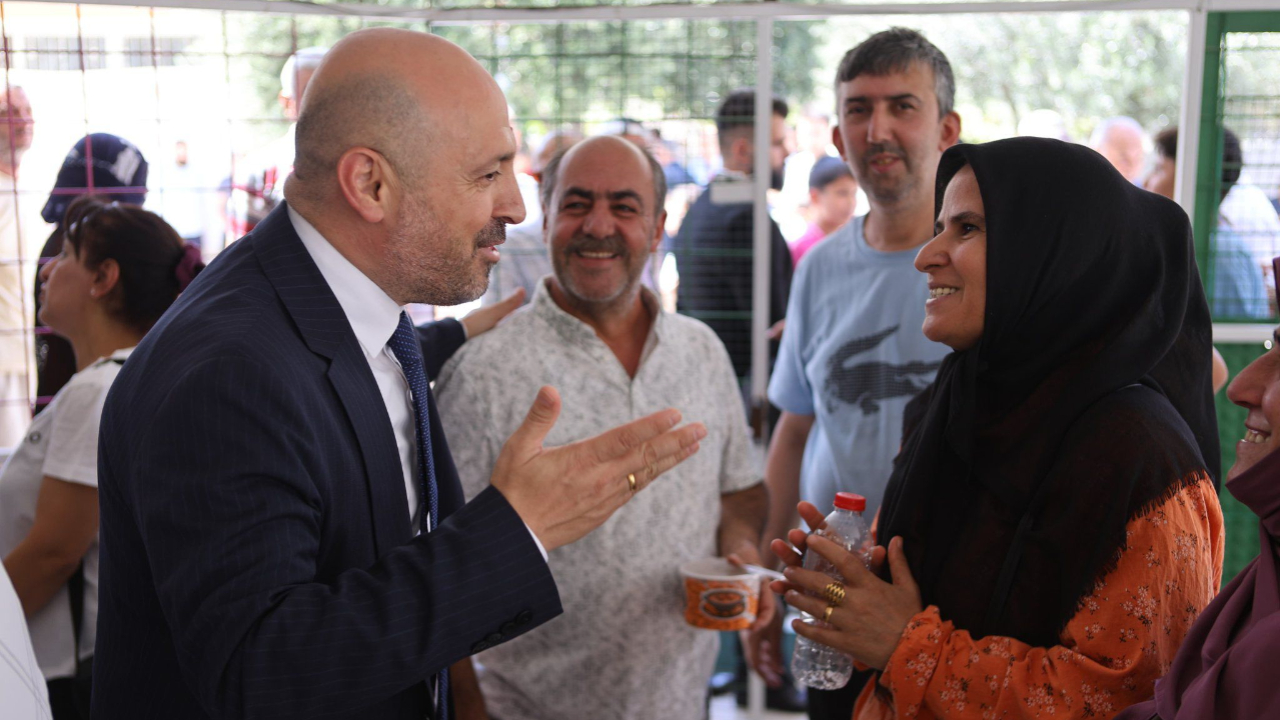 Nacar, Vatandaşların Sağlık Taleplerini Dinliyor