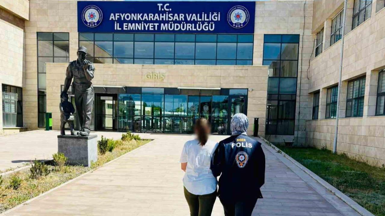 4 Yıl 2 Ay Hapsi İstenen Şahıs Polis Takibiyle Yakalandı