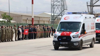 Pençe-Kilit Harekatı Bölgesinde Metan Gazından Etkilenerek Şehit Olan Askerlerin Maaşları Törenle Memleketlerine Uğurlandı