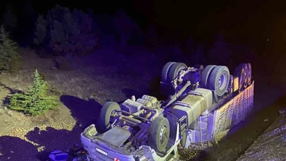 Devrilen Tırın Sürücüsü Yakalandı