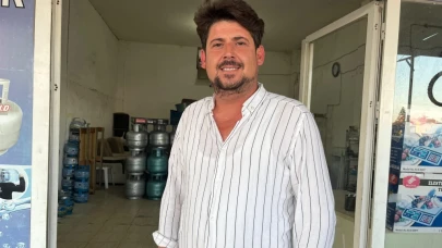 Tüpçüye Giren Yılan Esnafı Sokağa Fırlattı