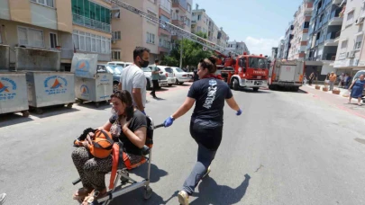 Antalya’da Apartman Dairesinde Yangın Çıktı