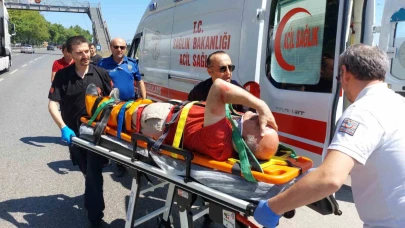 Motosiklet Devrildi,Sürücü Yaralandı