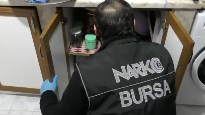 21 İlde  318 Adrese Baskın, 304 Torbacı Yakalandı