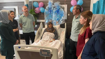 53 Yaşındaki Kadın İkiz Bebek Dünyaya Getirdi