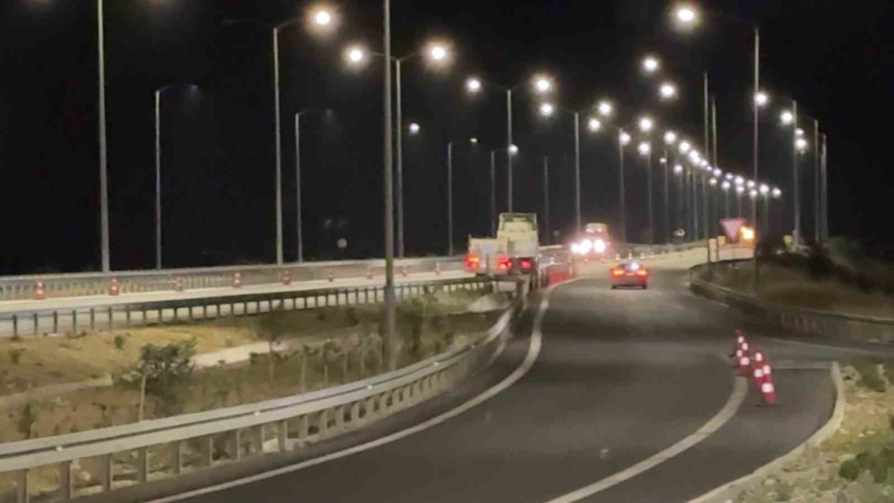 Otoyoldaki Bakım Çalışması Kazaya Sebep Oldu: 1 Ölü, 3 Yaralı