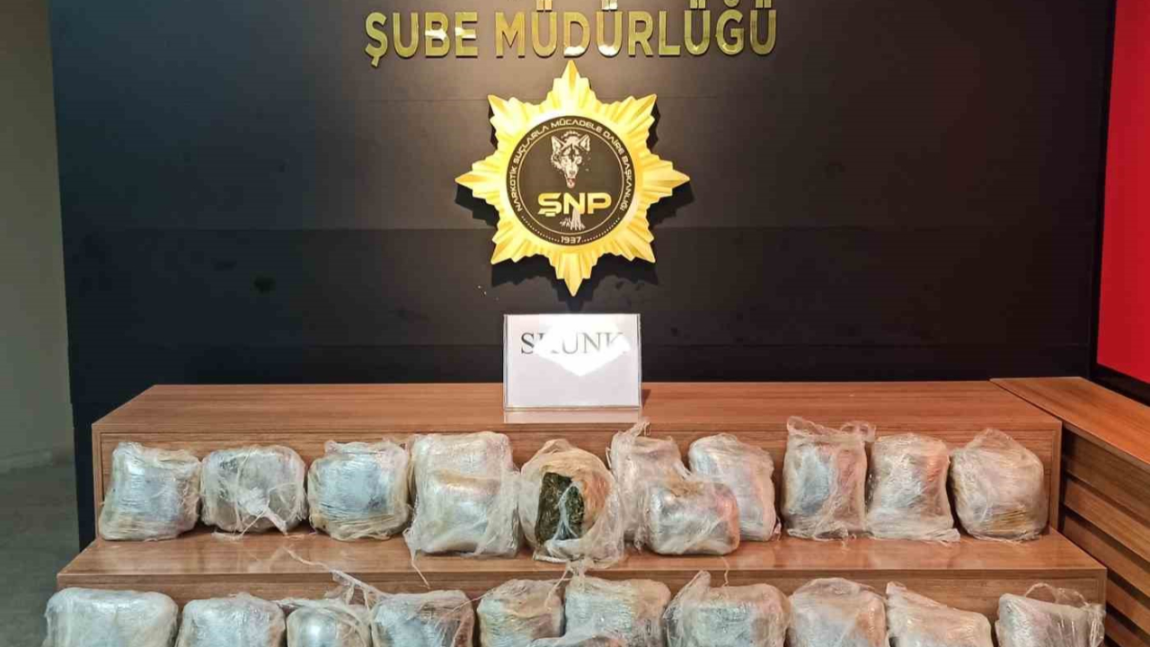 24 Kilogram Skunk Ele Geçirildi: 2 Gözaltı