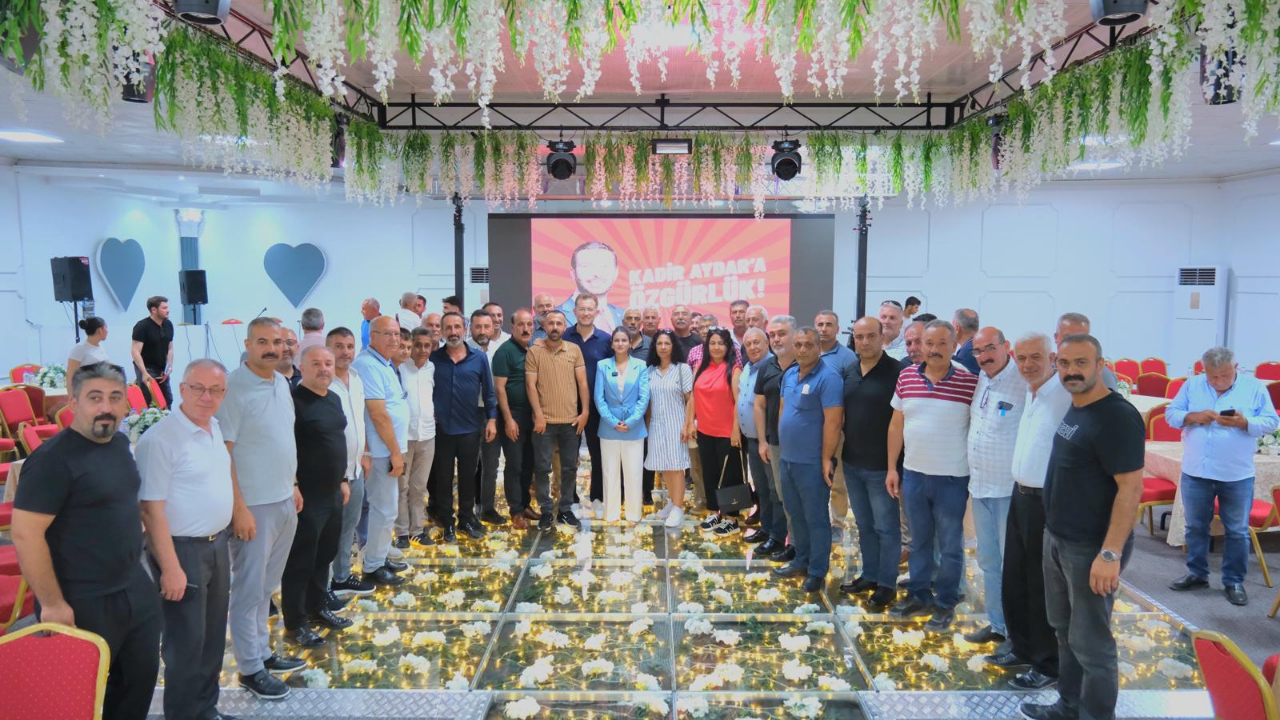Ceyhan Belediye Başkan Vekili Av. Yıldız Muhtarlarla Buluştu