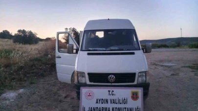 Araç İçerisinde 31 Düzensiz Göçmen Yakalandı
