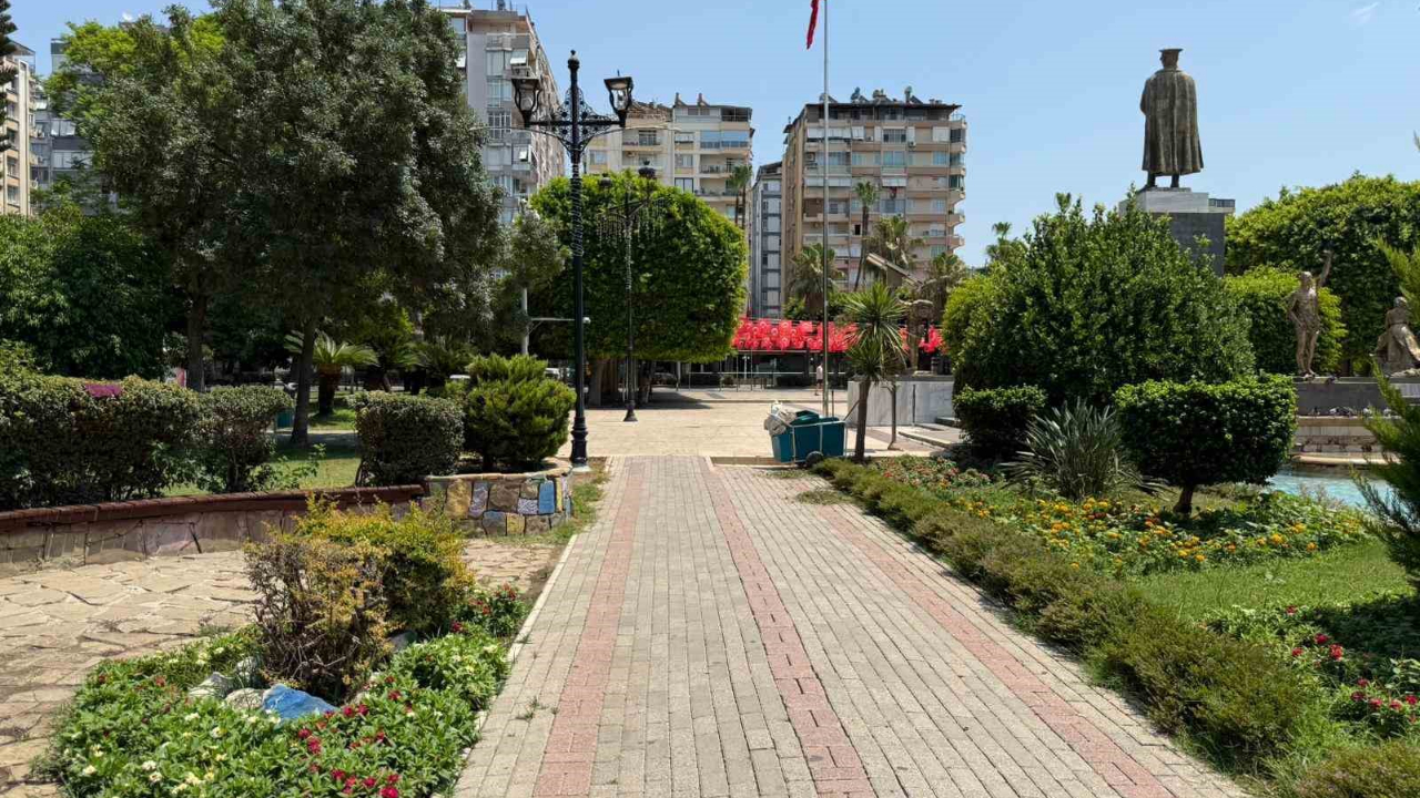 Aşırı Sıcaklar Adana'nın Boşalmasına Sebep Oldu