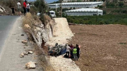 Yoldan Çıktı, Taralaya Yuvarlandı,Sürücü Yaralı