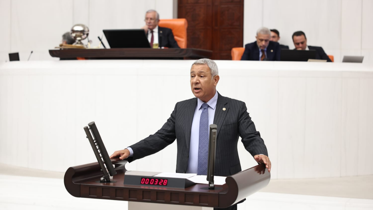Sümer'den ''Mısır İthalatı'' Tepkisi:''Çiftçiye Destek Yok, İthalatçıya Sıfır Vergi!''