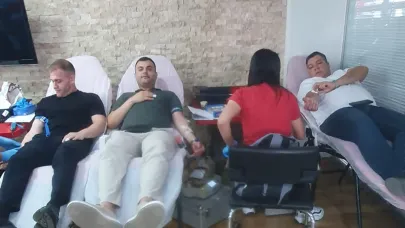 Derya Grup, Geleneksel Kan Bağışı Kampanyasını Sürdürüyor