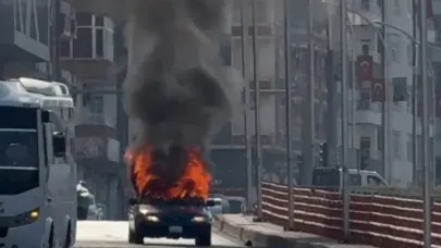 Seyir Halindeki Otomobil Alevlere Teslim Oldu