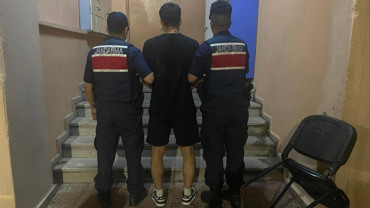 Uyuşturucu Operasyonu: 2 Kişi Tutuklandı