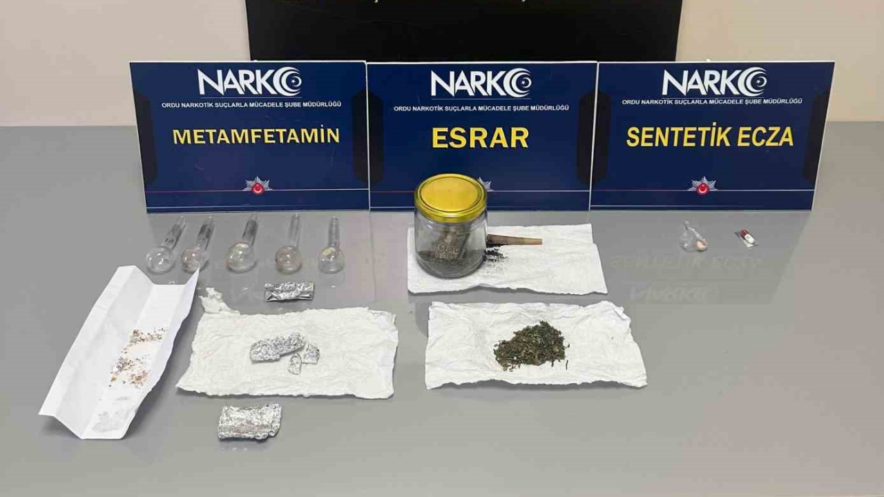 Uyuşturucu Operasyonlarında 4 Tutuklama