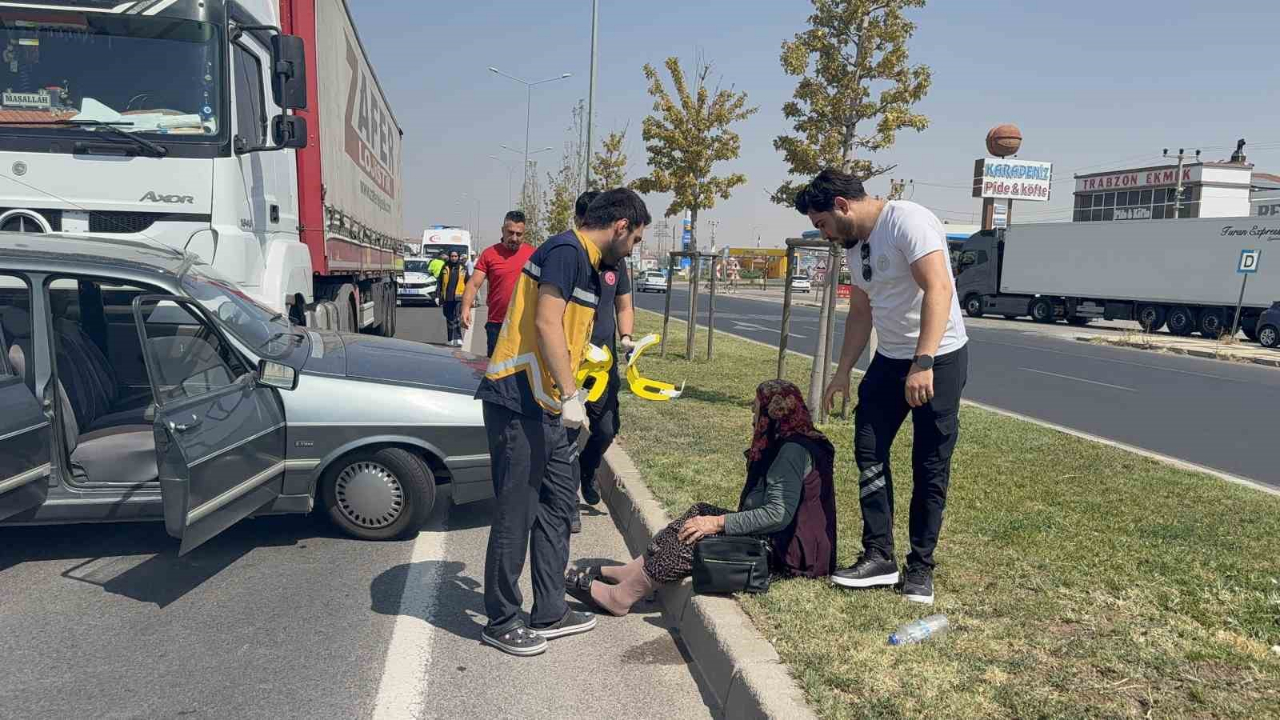 Feci Kaza : 3 yaralı