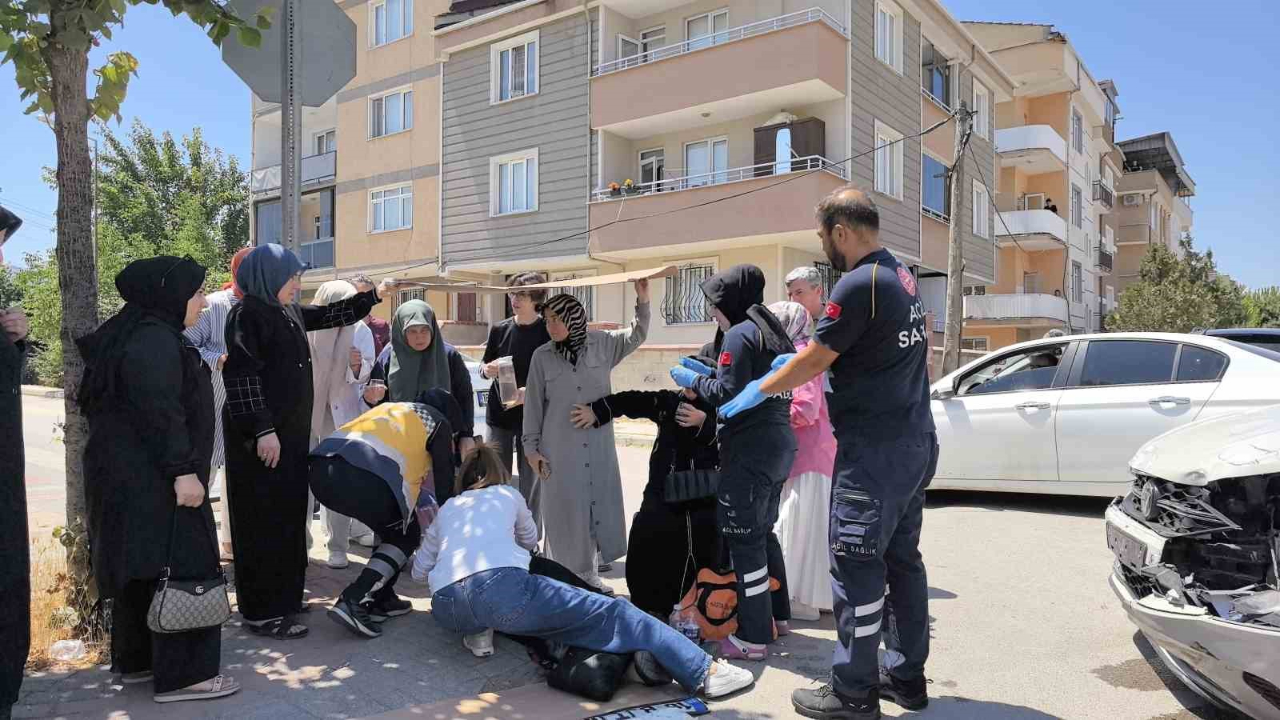Zincirleme Kaza: 1’i Komiser 5 Yaralı