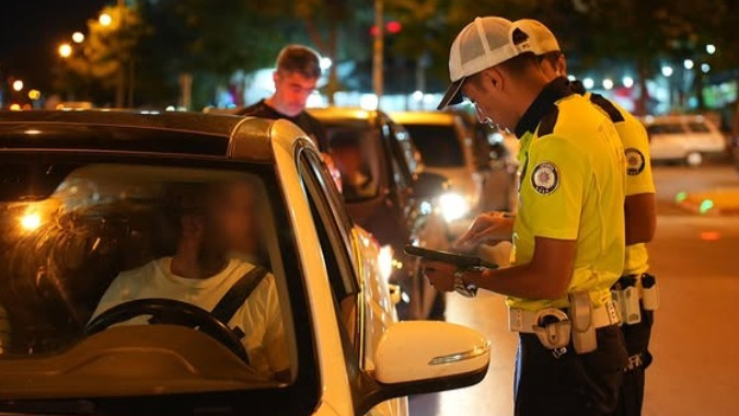 Asayiş Uygulaması: 376 Kişi Sorgulandı