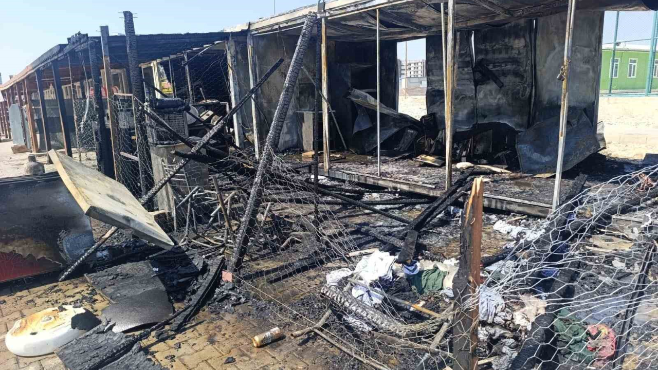 İki İş Yeri Kullanılamaz Hale Geldi