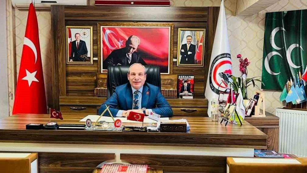 Kara Kuvvetleri Komutanı Orgeneral Bayraktaroğlu’na Övgü