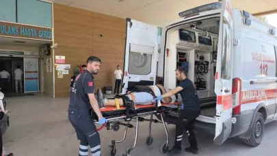 Lastiği Patladı Şarampole Yuvarlandı