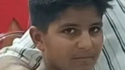 12 Yaşındaki Çocuk 5 Yerinden Bıçaklanarak Öldürüldü