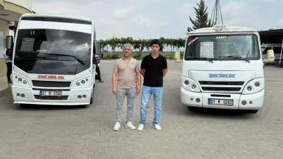 700 Doları Böyle Çalmış!