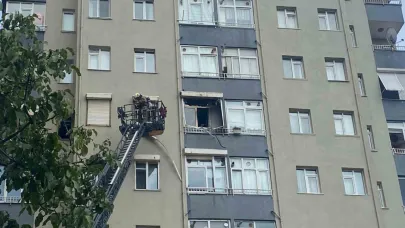 Binada Yangın: 4 Kişi Mahsur Kaldı