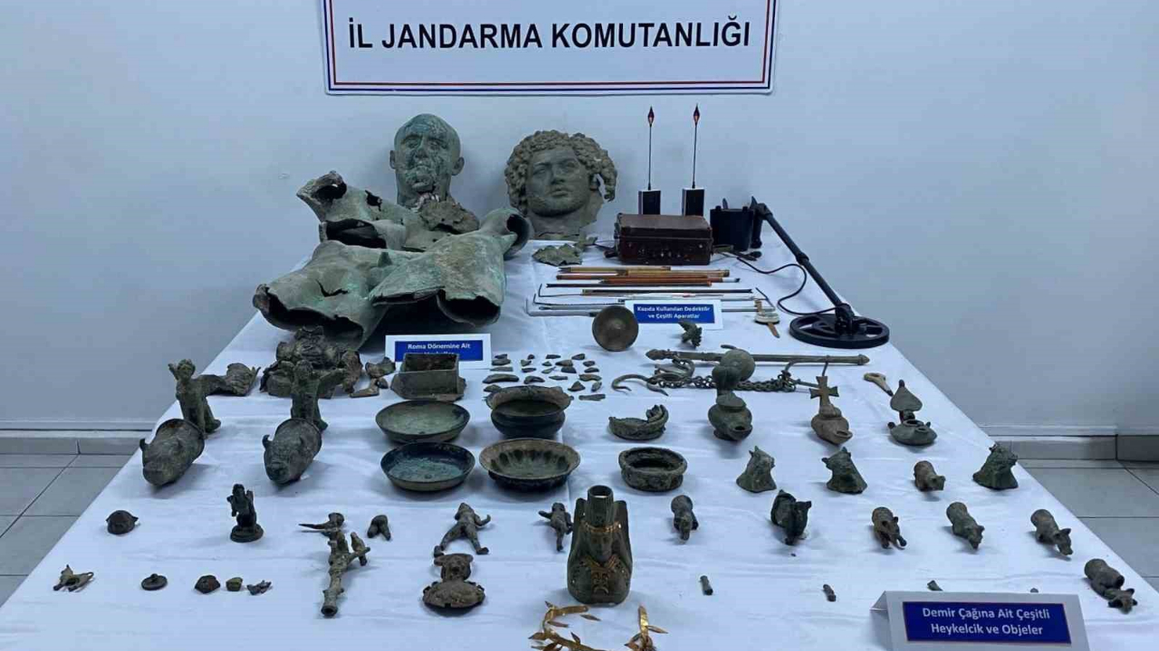 156 Tarihi Eser Ele Geçirildi