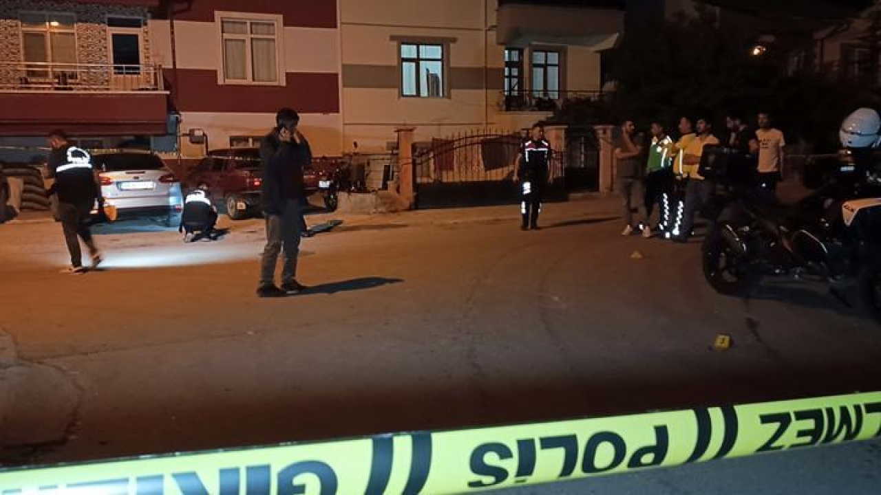 Kız Arkadaşının Babasını ve Ağabeyini Pompalı Tüfekle Vurdu