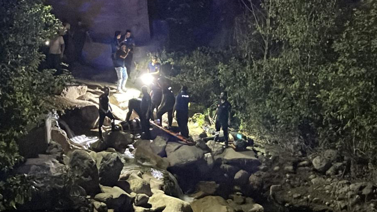 Şarjlı Bisiklet Köprüden Uçtu: 1 Ölü, 1 Yaralı