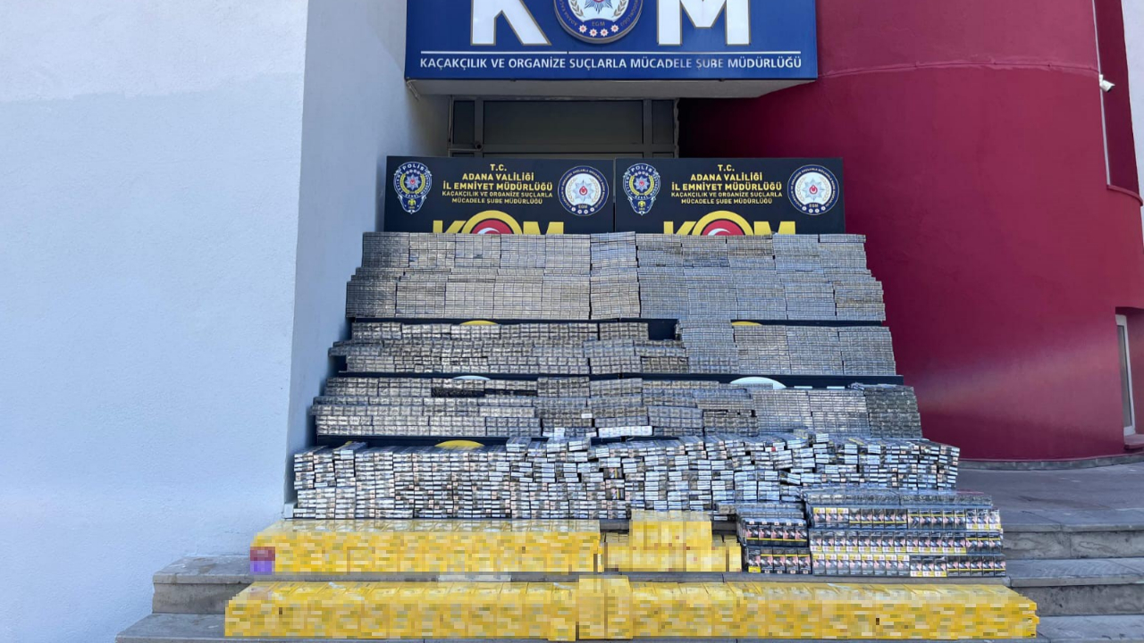 Şüphe Üzerine Durduruldu:18 Bin 700 Paket Kaçak Sigara Ele Geçirildi