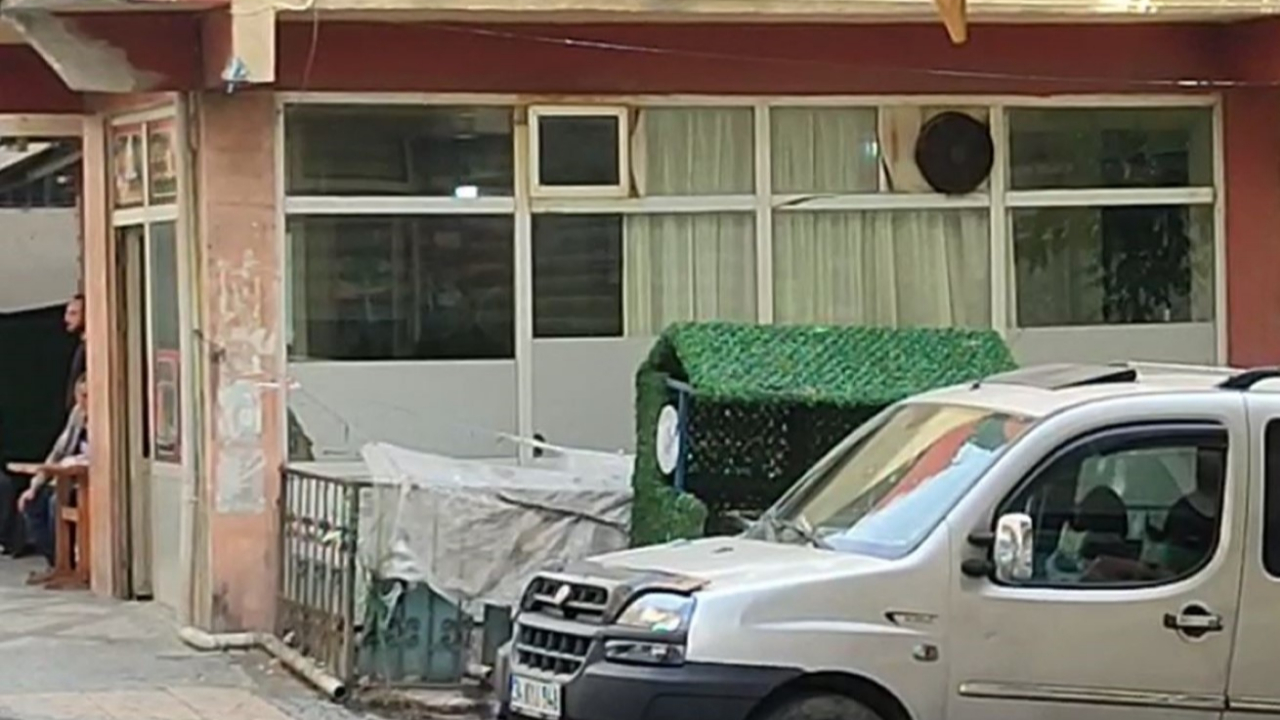 Kahvehaneyi Silahlarla Taradılar!