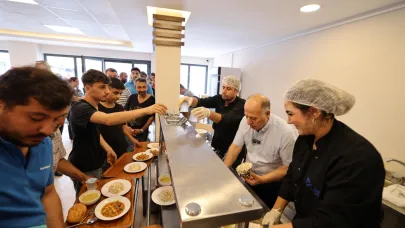 Yüreğir'de İlk Kent Lokantaları Açıldı