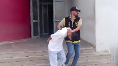 Suriyeli Aileyi Dolandırdı, Kaçamadan Suçüstü Yakalandı