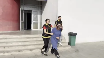 Eşini Öldürmekten Aranıyordu, Adana'da Yakalandı