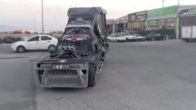 Tofaş'ı Tanka Çevirdi! Asker Kıyafetiyle Dolaşırken Yakalandı