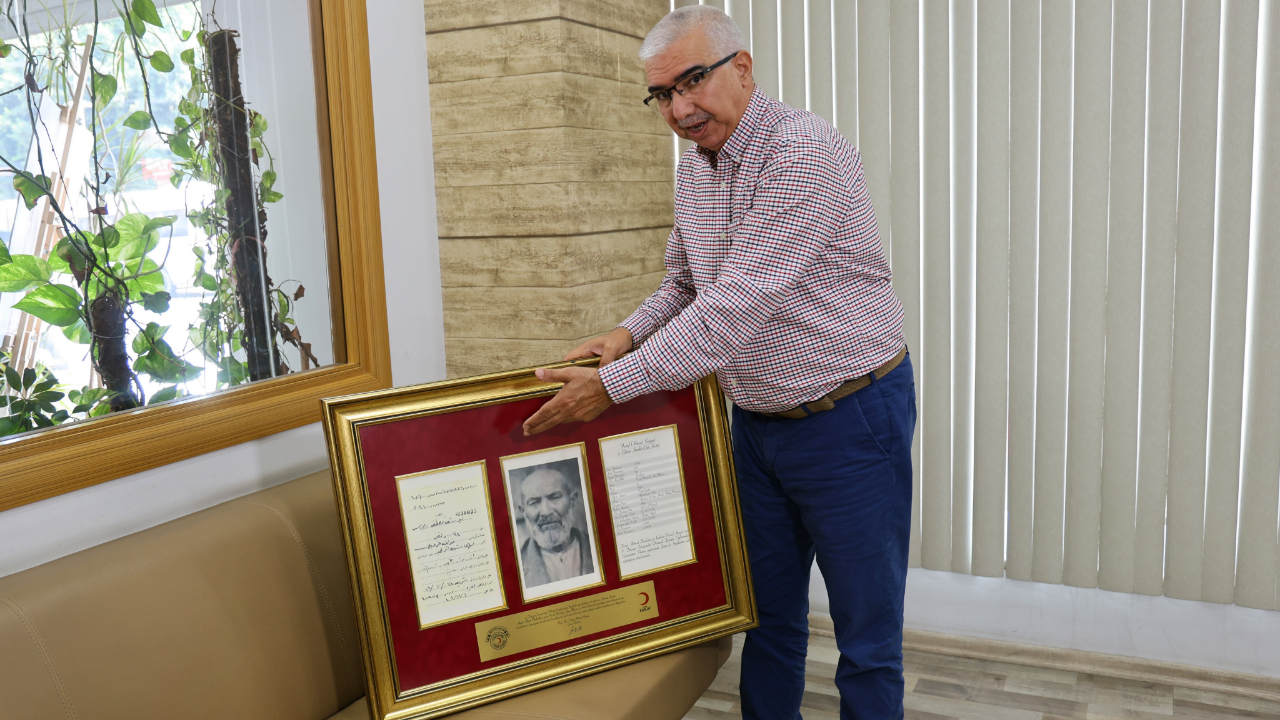 Saygılı, Dedesinin 107 Yıllık Mektubunu Kızılay Arşivi'nde Buldu