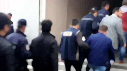 İstanbul’da Kaçak Pırlanta Operasyonu:35 Gözaltı