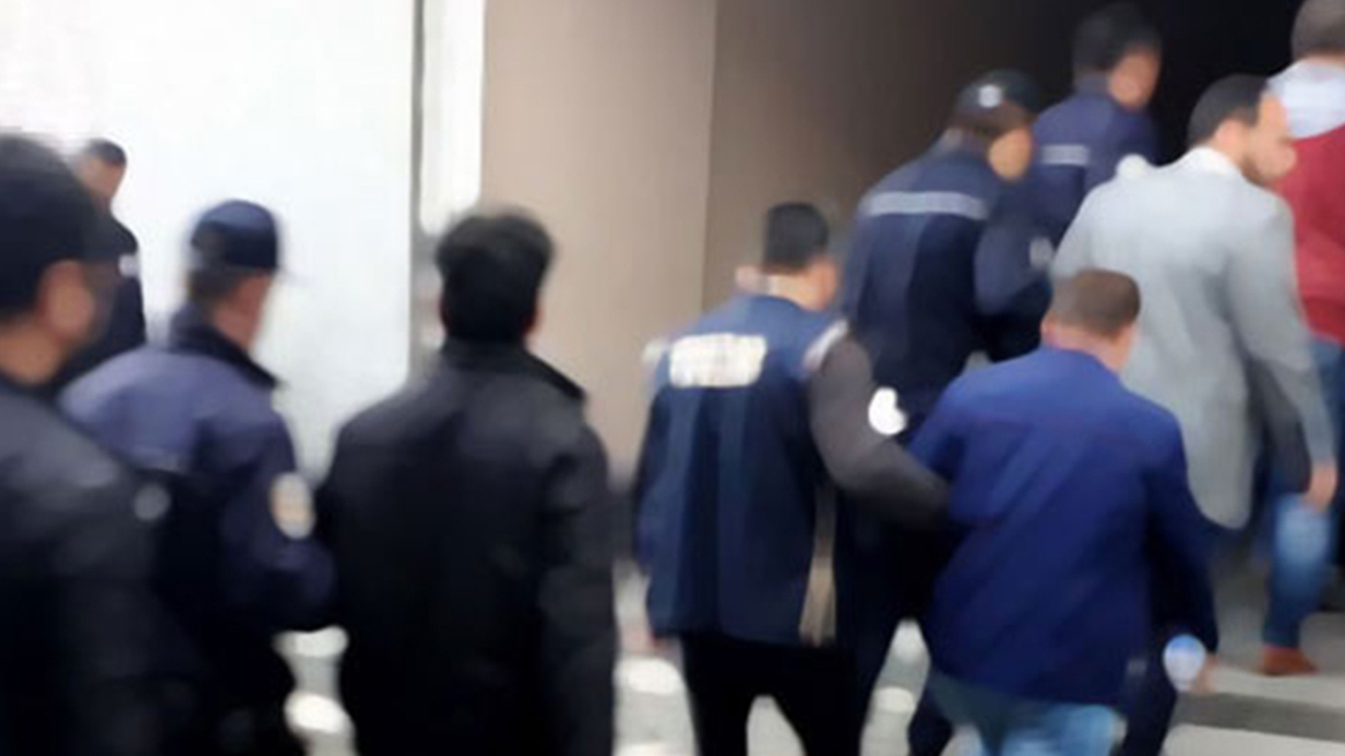 İstanbul’da Kaçak Pırlanta Operasyonu:35 Gözaltı