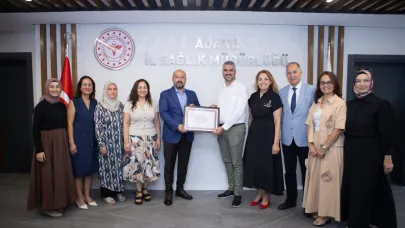 Nacar’dan Anne Dostu Hastanelere Plaket