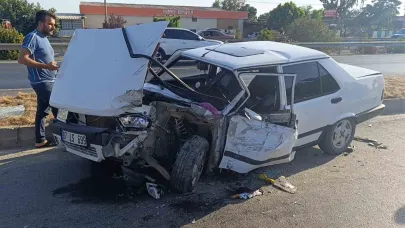 Feci Kaza:TOFAŞ Hurdaya Döndü