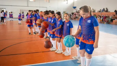 Seyhan'ın Çocukları Sporla Coştu:Yaz Okulları Büyük İlgi Gördü