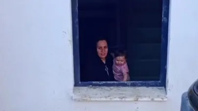 Evde Mahsur Kalan Bebek Böyle Kurtarıldı